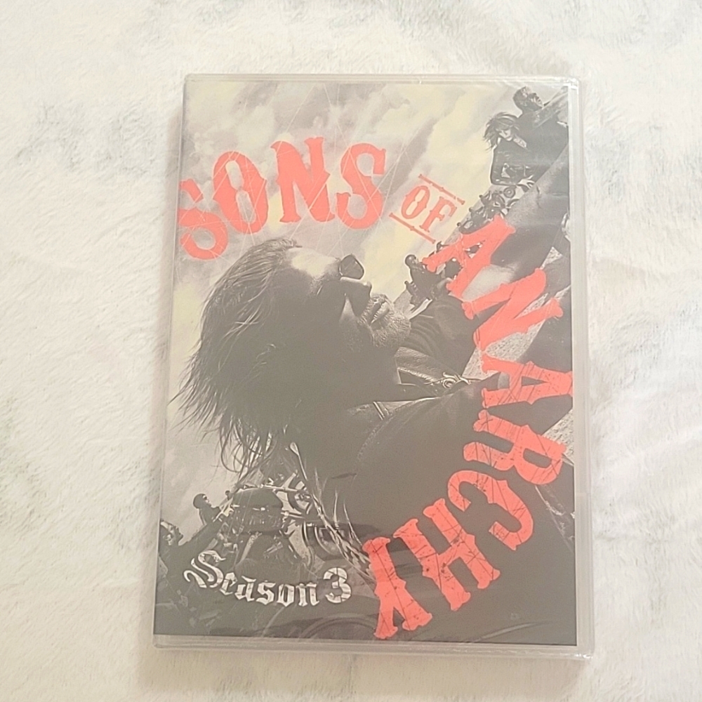 Sons of Anarchy Season 3 DVD set
